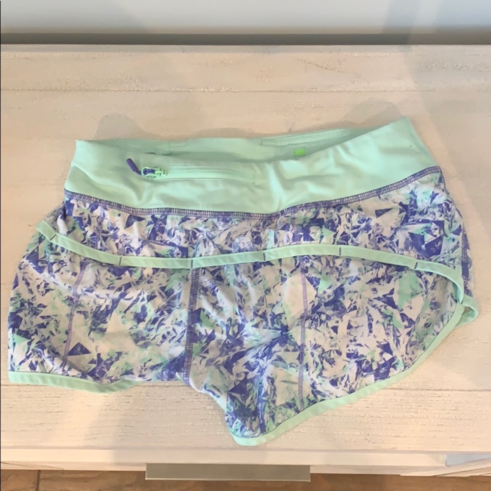 IVIVVA RUNNING SHORTS